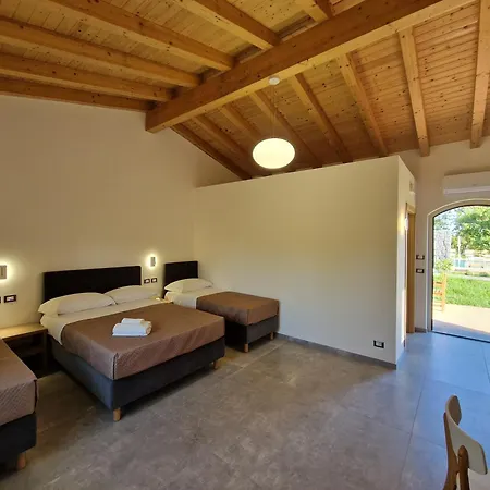 Lumia Farm stay *