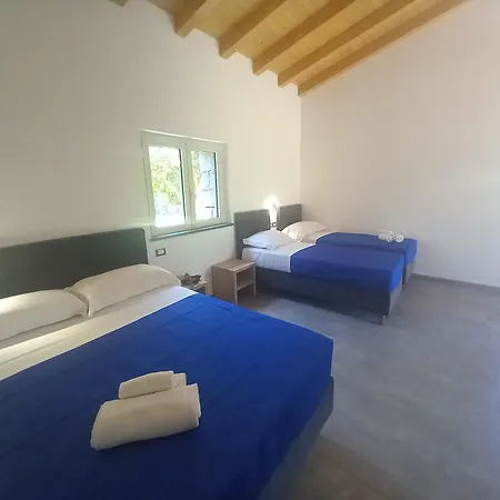 Lumia Farm stay *